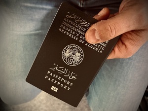 Paszport algierskii - zdjęcie poglądowe 