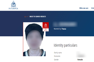 Zrzut ekranu strony internetowej Interpol z poszukiwaną osobą. Zdjęcie poglądowe. Zrzut ekranu strony internetowej Interpol z poszukiwaną osobą. Zdjęcie poglądowe.