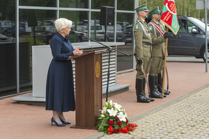 Pani Dorota Ryl Wojewoda Łódzki podczas wystąpienia Pani Dorota Ryl Wojewoda Łódzki podczas wystąpienia