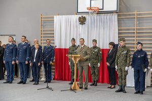 Przemawia pułkownik SG Radosław Starewicz. Przemawia pułkownik SG Radosław Starewicz.