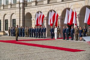 Uczestnicy uroczystości wręczenia nominacji generalskich. Uczestnicy uroczystości wręczenia nominacji generalskich.
