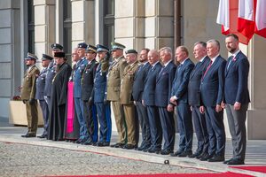 Uczestnicy uroczystości wręczenia nominacji generalskich. Uczestnicy uroczystości wręczenia nominacji generalskich.