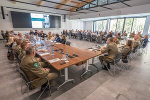 I Konferencja - Kształcenie na rzecz  bezpieczeństwa 17