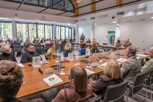 I Konferencja - Kształcenie na rzecz  bezpieczeństwa 13