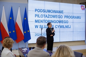 Gala podsumowująca pilotażowy program mentoringowy w służbie cywilnej. Gala podsumowująca pilotażowy program mentoringowy w służbie cywilnej.