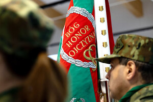 Uroczysty apel ślubowania nowo przyjętych funkcjonariuszy. Uroczysty apel ślubowania nowo przyjętych funkcjonariuszy.