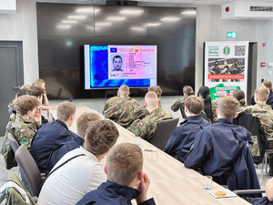 Wizyta uczniów z Grudziądza w Komendzie NwOSG. Wizyta uczniów z Grudziądza w Komendzie NwOSG.