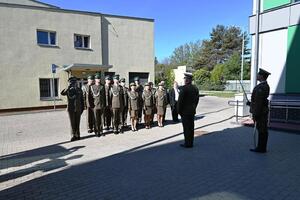 Uroczysta zbiórka z okazji Dnia Flagi Rzeczypospolitej Polskiej. Uroczysta zbiórka z okazji Dnia Flagi Rzeczypospolitej Polskiej.