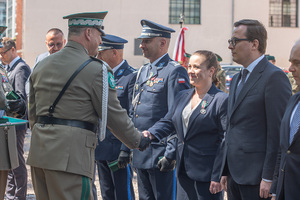 Uroczysty apel w Parku Wolności z okazji 35. rocznicy utworzenia Straży Granicznej Uroczysty apel w Parku Wolności z okazji 35. rocznicy utworzenia Straży Granicznej