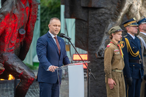 Uroczystość na Pl. Kasińskich. Uroczystość na Pl. Kasińskich.