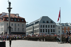 Wręczenie sztandaru 18. Stołecznej Brygadzie Obrony Terytorialnej. Wręczenie sztandaru 18. Stołecznej Brygadzie Obrony Terytorialnej.