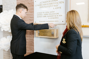 Obchody 80-lecia Zespołu Szkoł im.KOP w Szydłowcu Obchody 80-lecia Zespołu Szkoł im.KOP w Szydłowcu